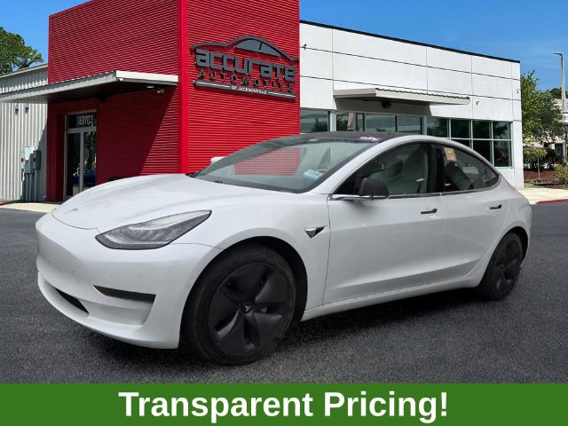 Used 2020 Tesla Model 3 Standard Range Plus RWD image 1