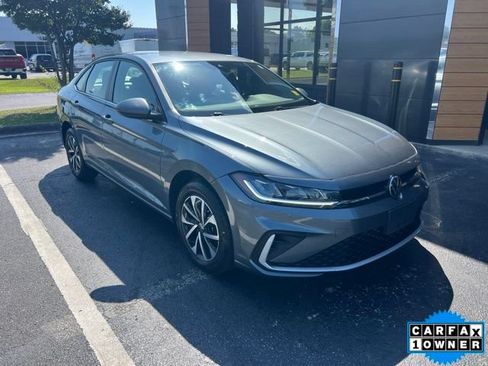Used 2025 Volkswagen Jetta S FWD image 1