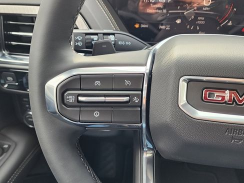 New 2026 GMC Yukon XL Elevation image 19