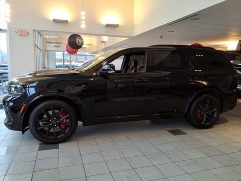 Certified 2023 Dodge Durango SRT image 4
