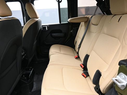 Certified 2021 Jeep Wrangler Unlimited Sport image 12