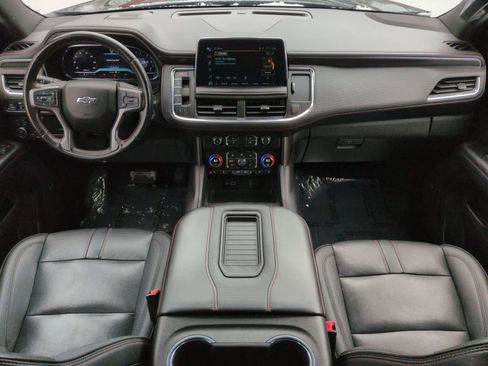 Used 2022 Chevrolet Suburban RST image 16