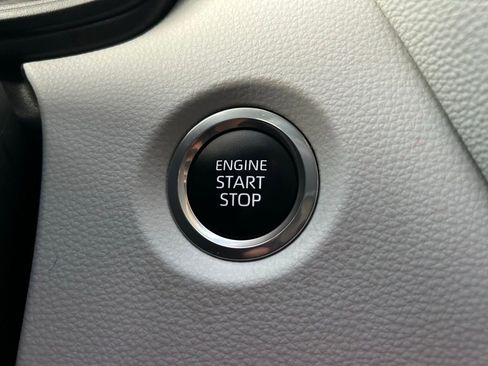 Used 2024 Toyota Corolla SE FWD image 28