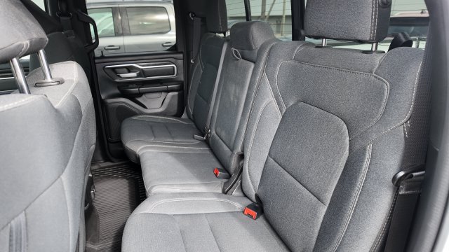 Used 2021 RAM 1500 Big Horn AWD/4WD image 12