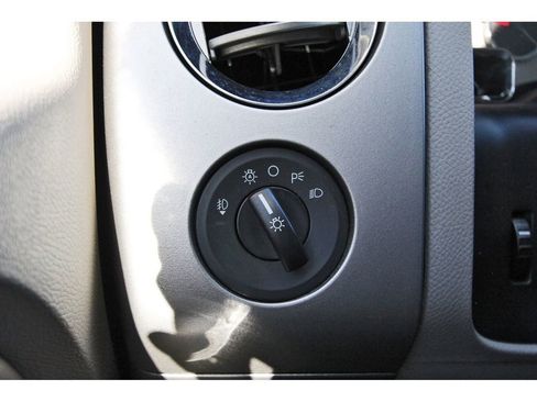 Used 2012 Ford Expedition EL Limited image 23