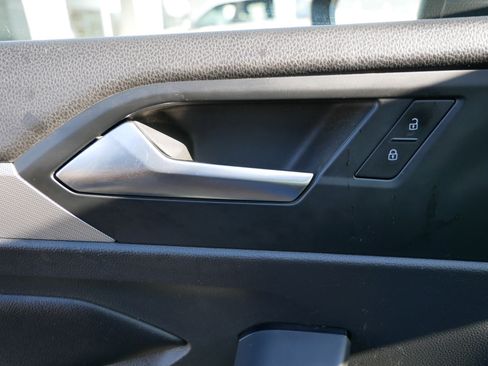 Used 2019 Volkswagen Jetta S image 14