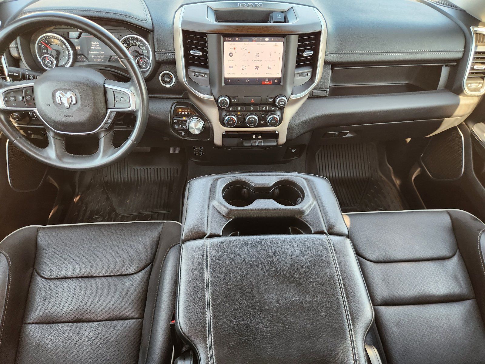 Used 2022 RAM 1500 Laramie AWD/4WD image 25