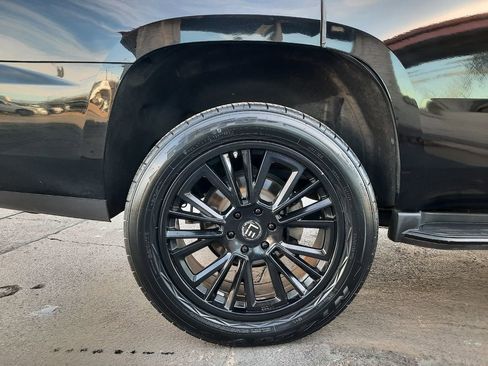 Used 2019 GMC Yukon Denali image 20