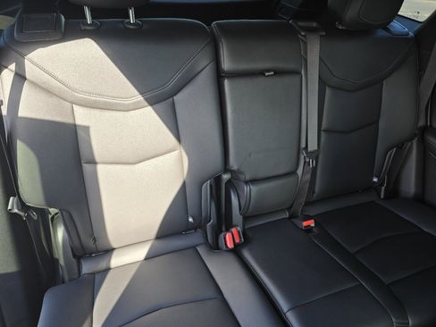 Used 2020 Cadillac XT5 Luxury w/ LPO, Floor Liner Package AWD/4WD image 30