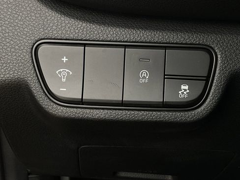 Used 2025 Kia Seltos S image 26