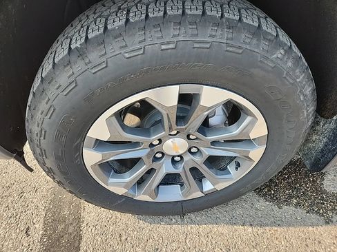 Certified 2026 Chevrolet Silverado 1500 High Country w/ Technology Package AWD/4WD image 58