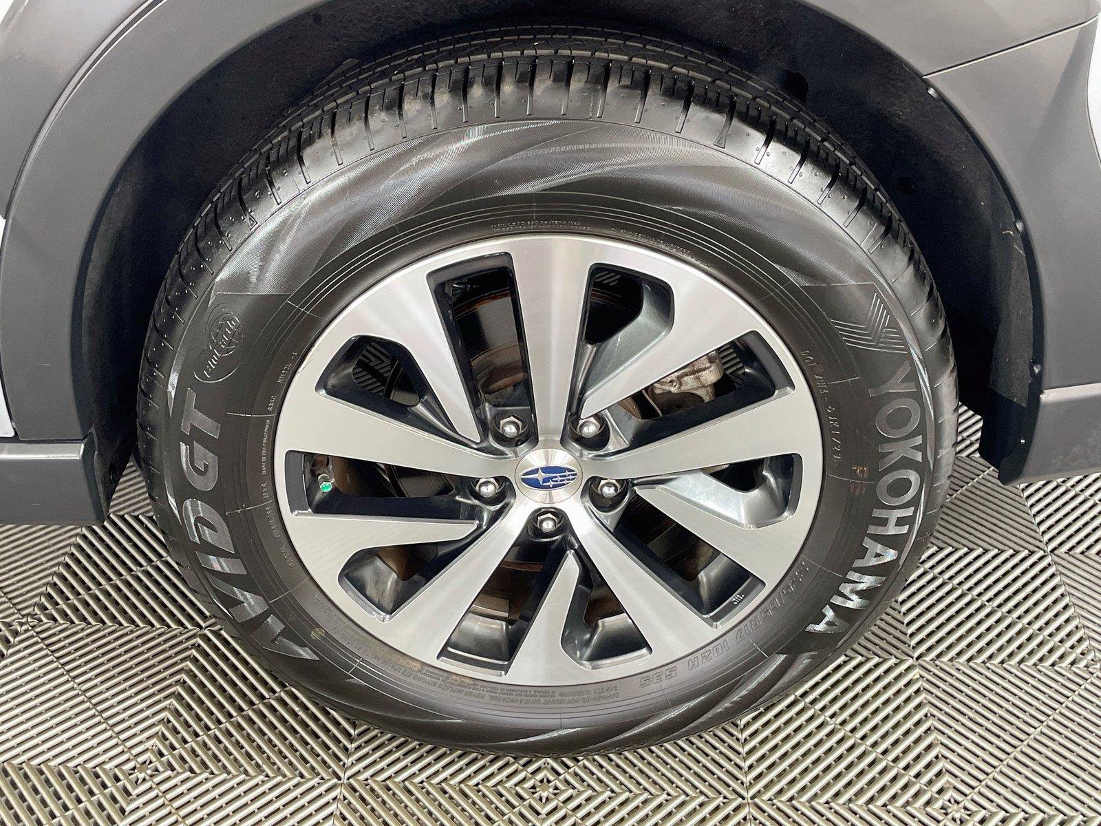 Certified 2024 Subaru Outback Premium AWD/4WD image 33
