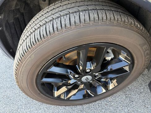 Used 2024 Dodge Durango R/T AWD/4WD image 34