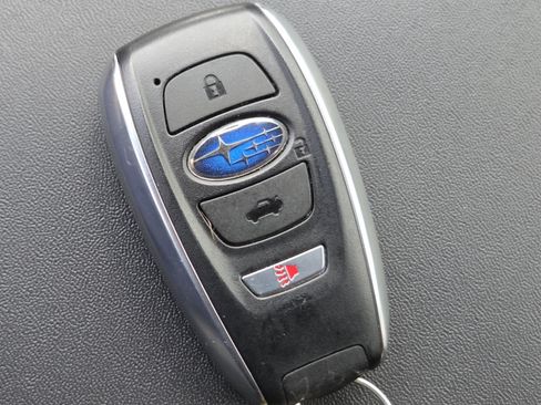 Used 2022 Subaru Outback Limited AWD/4WD image 36