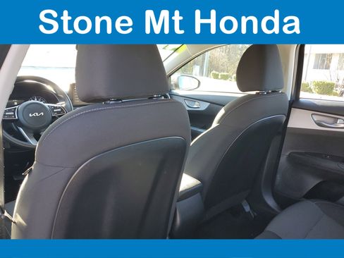 Used 2024 Kia Forte LXS image 9