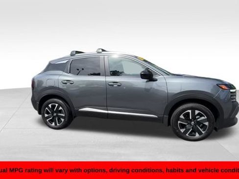 Used 2026 Nissan Kicks SV w/ Cold Weather Package AWD/4WD image 8