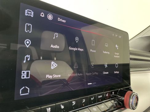 Used 2023 GMC Canyon AT4X image 13