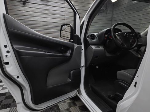 Used 2021 Nissan NV200 S FWD image 28