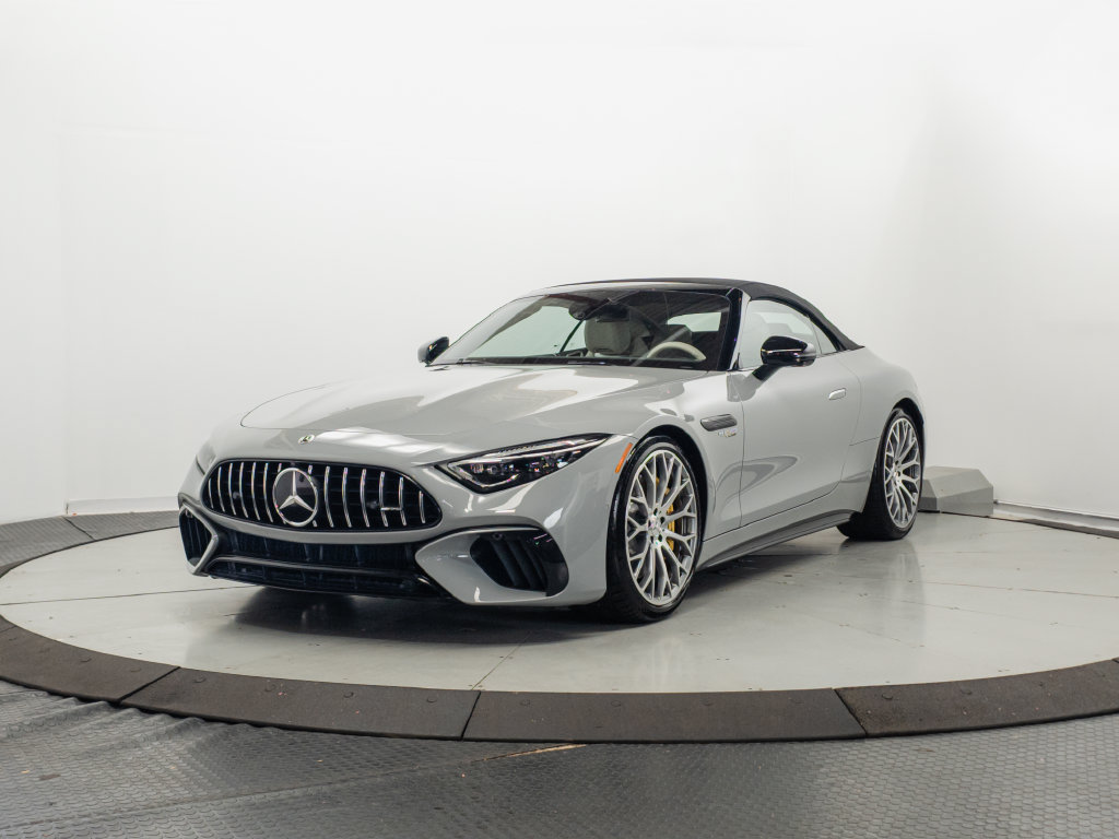 Certified 2022 Mercedes-Benz SL 63 AMG 4MATIC w/ Driver Assistance Package image 3