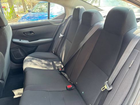 Used 2025 Nissan Sentra S FWD image 36