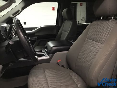 Used 2018 Ford F150 XLT w/ Equipment Group 302A Luxury image 24