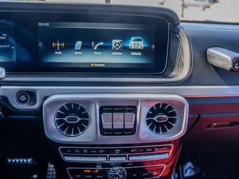 Used 2024 Mercedes-Benz G 63 AMG 4MATIC image 11