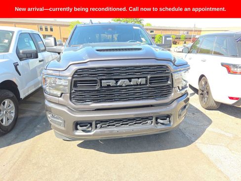 Used 2024 RAM 2500 Limited AWD/4WD image 1