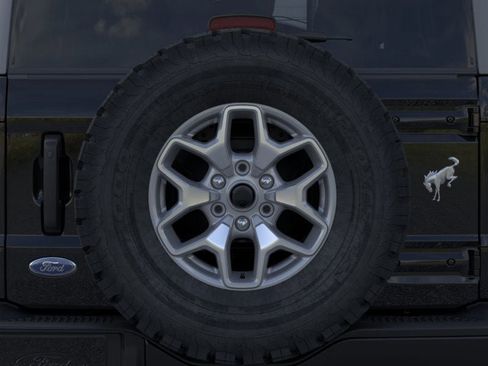 New 2025 Ford Bronco Badlands image 24