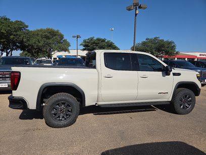New 2026 GMC Sierra 1500 AT4X w/ LPO, Black Badging Package