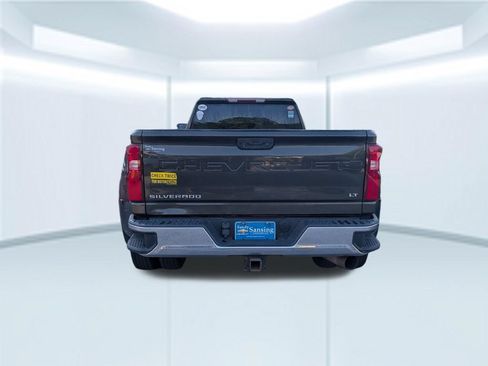 Used 2022 Chevrolet Silverado 3500 LT w/ Convenience Package AWD/4WD image 3