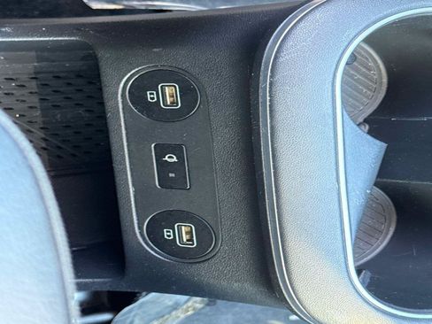 Used 2024 Hyundai Ioniq 5 SEL RWD image 28