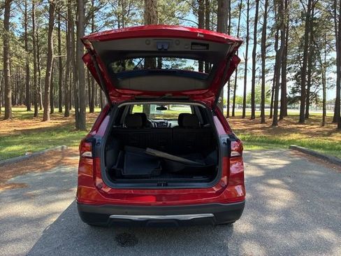 Used 2022 Chevrolet Equinox LT AWD/4WD image 19