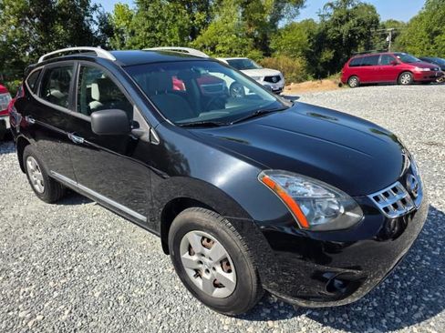 Used 2015 Nissan Rogue S w/ Convenience Package FWD image 3