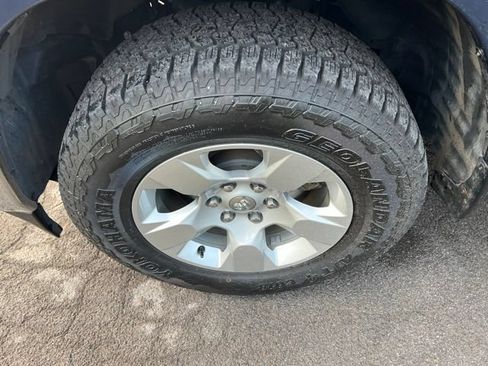 Used 2023 RAM 1500 Big Horn AWD/4WD image 8
