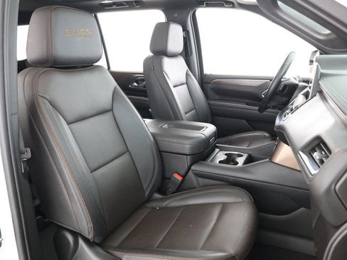 Used 2023 Chevrolet Tahoe High Country image 22