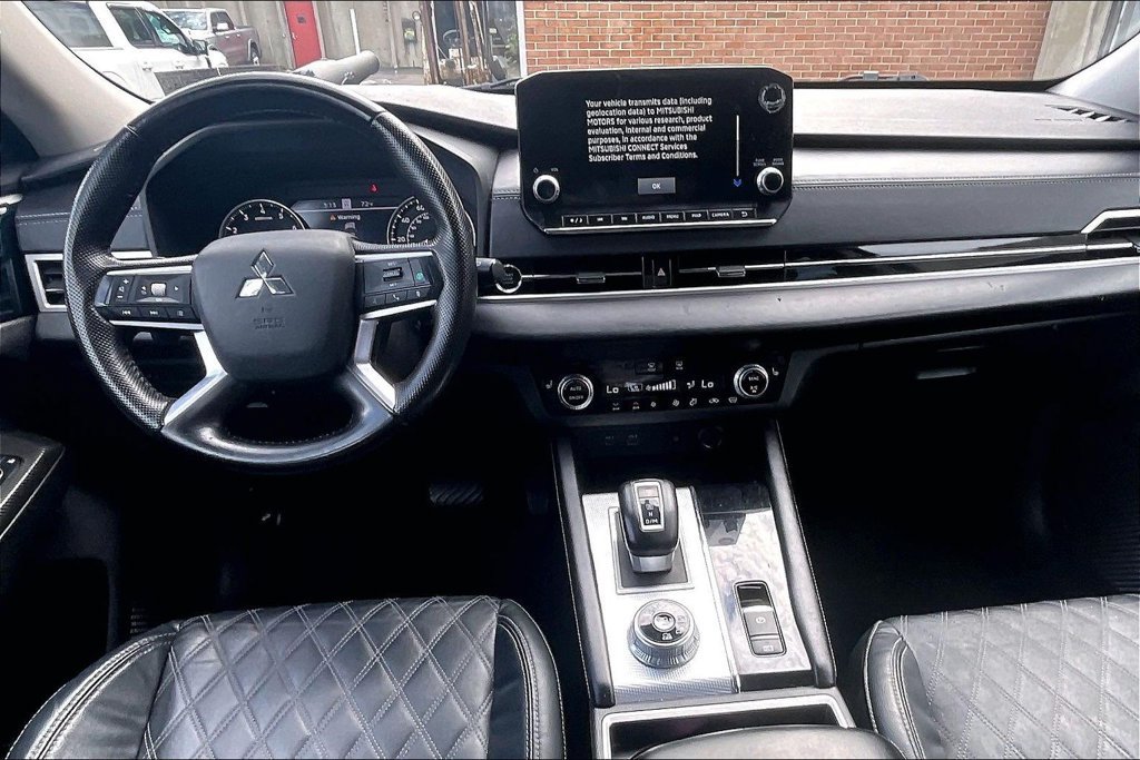 Used 2022 Mitsubishi Outlander SEL AWD/4WD image 14