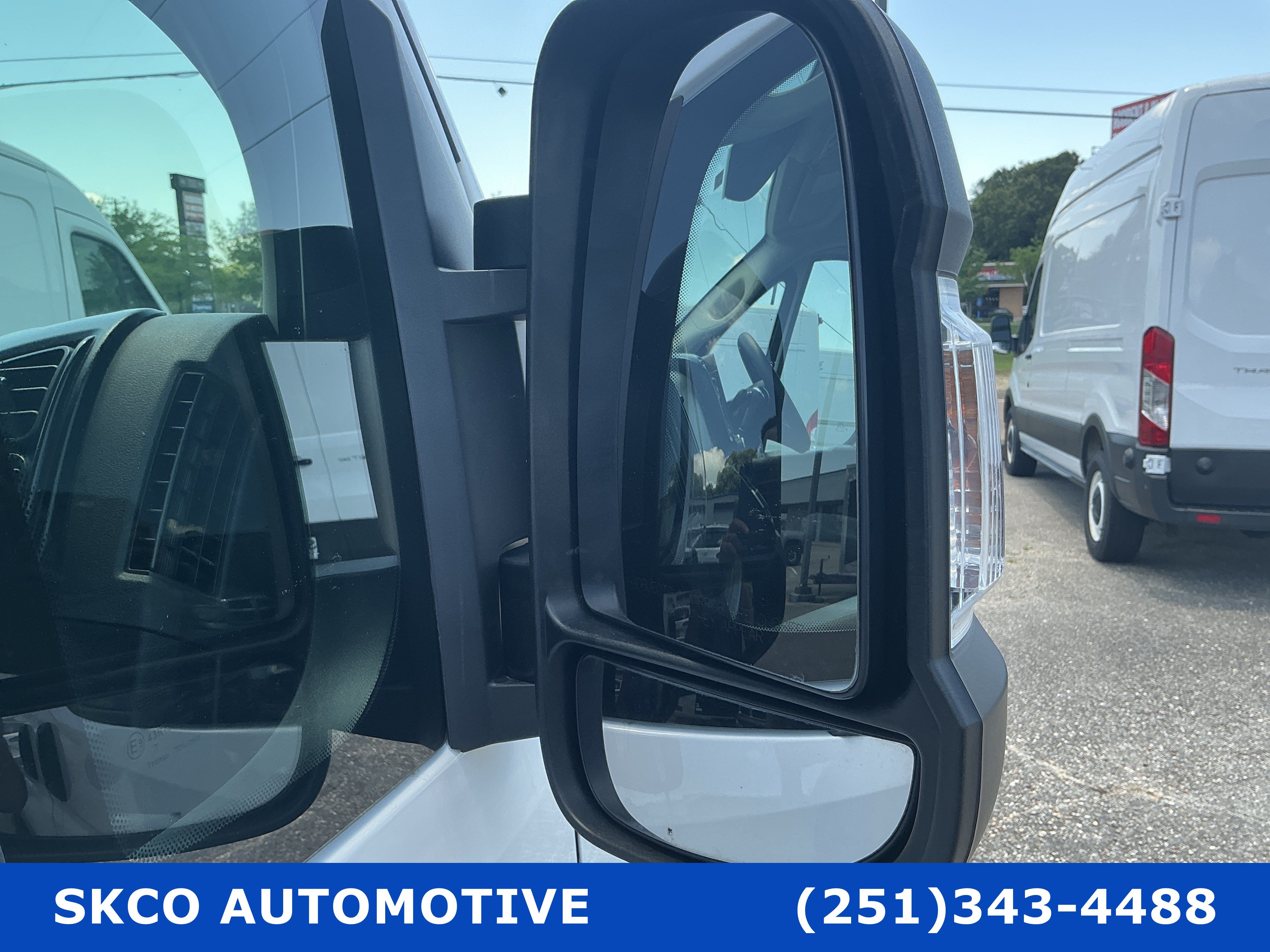 Used 2024 RAM ProMaster 2500 w/ Convenience Group FWD image 10