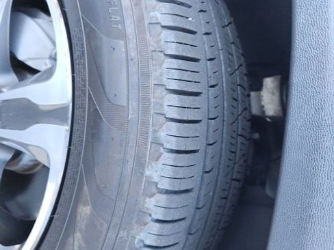 Used 2017 Mercedes-Benz GLC 300 4MATIC image 6