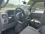Used 2010 Ford E-150 and Econoline 150 image 4