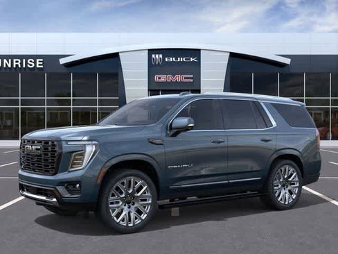 New 2026 GMC Yukon Denali Ultimate w/ LPO, Illumination Package AWD/4WD image 3