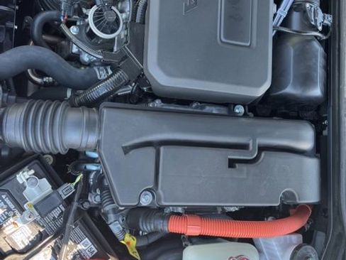 Used 2025 Honda Civic Sport image 26