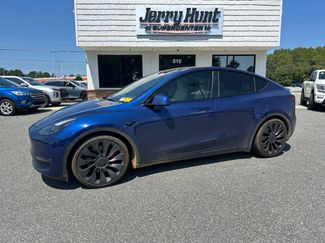 Used 2023 Tesla Model Y Performance AWD/4WD video 1