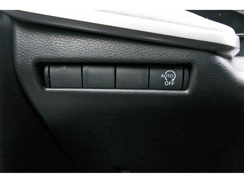 New 2026 Nissan Kicks SV w/ SV Premium Package image 20