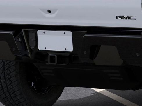 New 2026 GMC Hummer EV 4x4 Crew Cab image 14