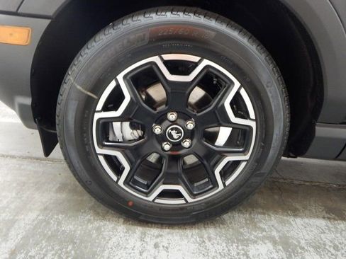 New 2025 Ford Bronco Sport Outer Banks w/ Outer Banks Tech Package+ image 10