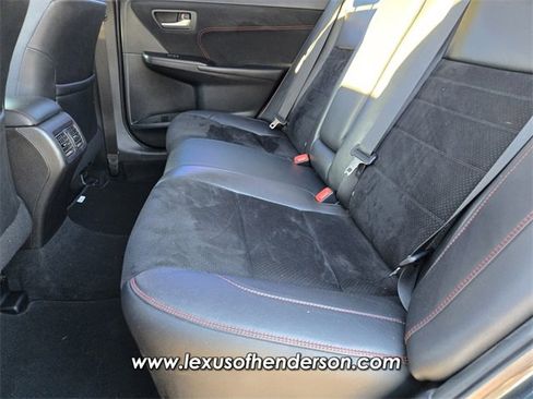 Used 2015 Toyota Camry XSE image 12