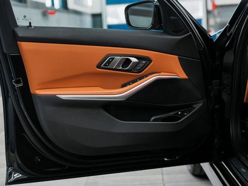 Used 2023 BMW 330e xDrive image 11