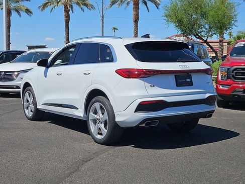 Used 2025 Audi Q5 Premium Plus AWD/4WD image 8