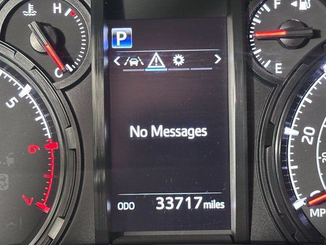 Used 2023 Toyota 4Runner SR5 Premium w/ Moonroof Package AWD/4WD image 15