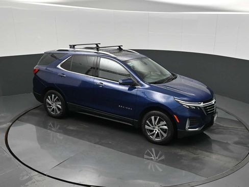 Used 2023 Chevrolet Equinox Premier image 24